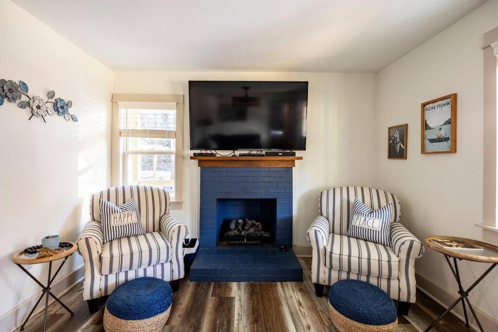 Riverside Relaxer W/Hot Tub+Fire Pit +Wifi & View Franklin Exterior photo
